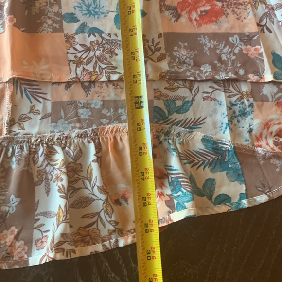 New Andree patchwork print womens blouse size large flowy loose relaxed fall - Picture 11 of 11